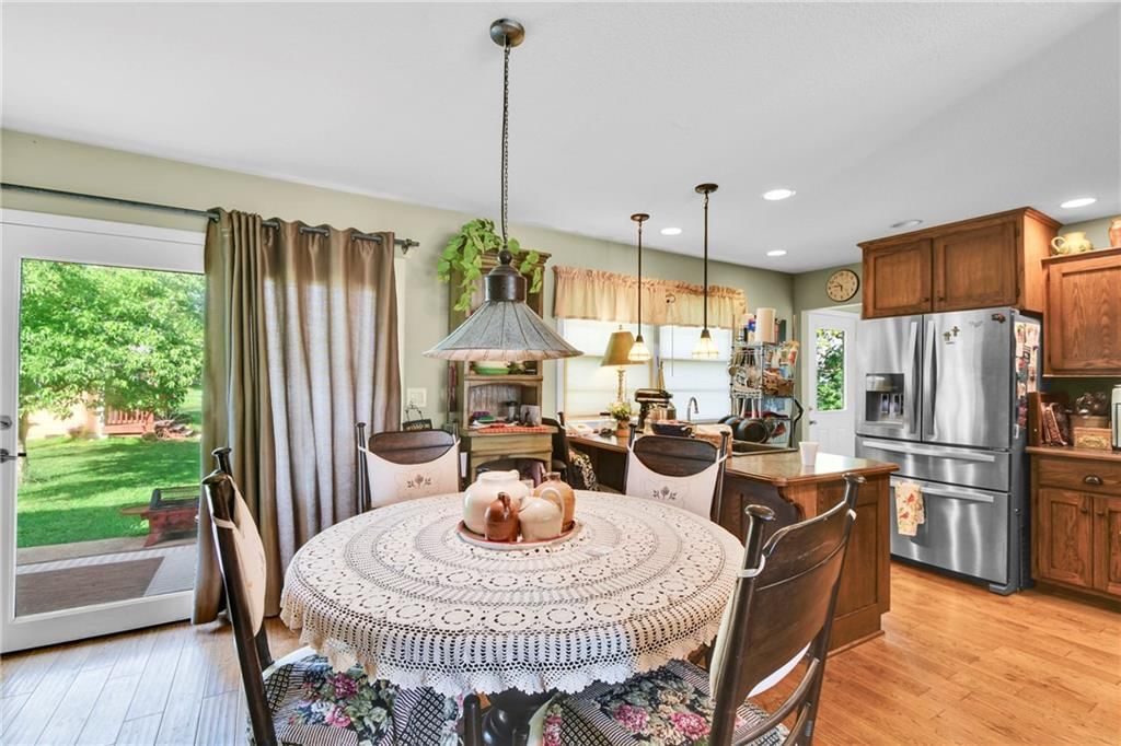 12579 Crestview Drive — photo 17