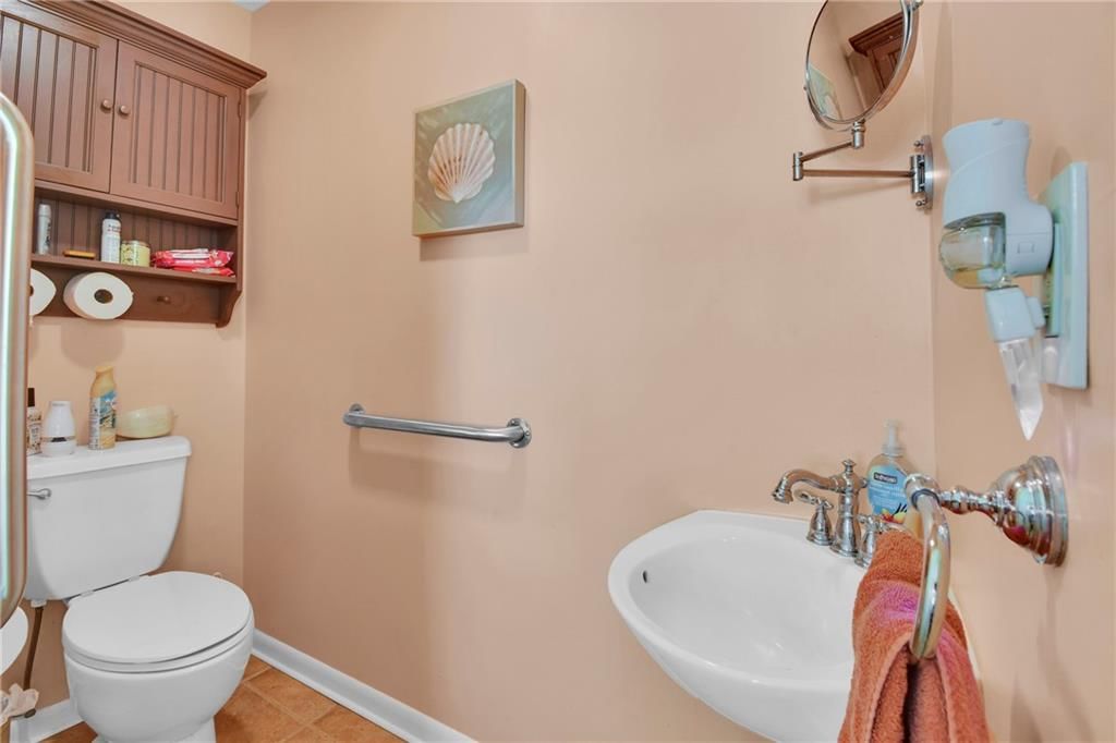 12579 Crestview Drive — photo 20