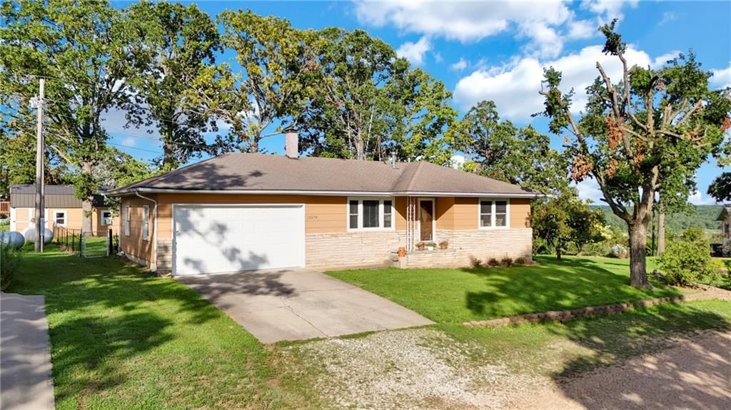 12579 Crestview Drive — photo 31