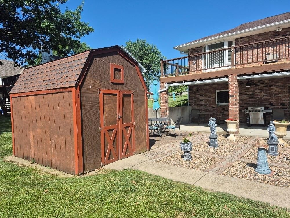 1000 Lake Viking Terrace — photo 32