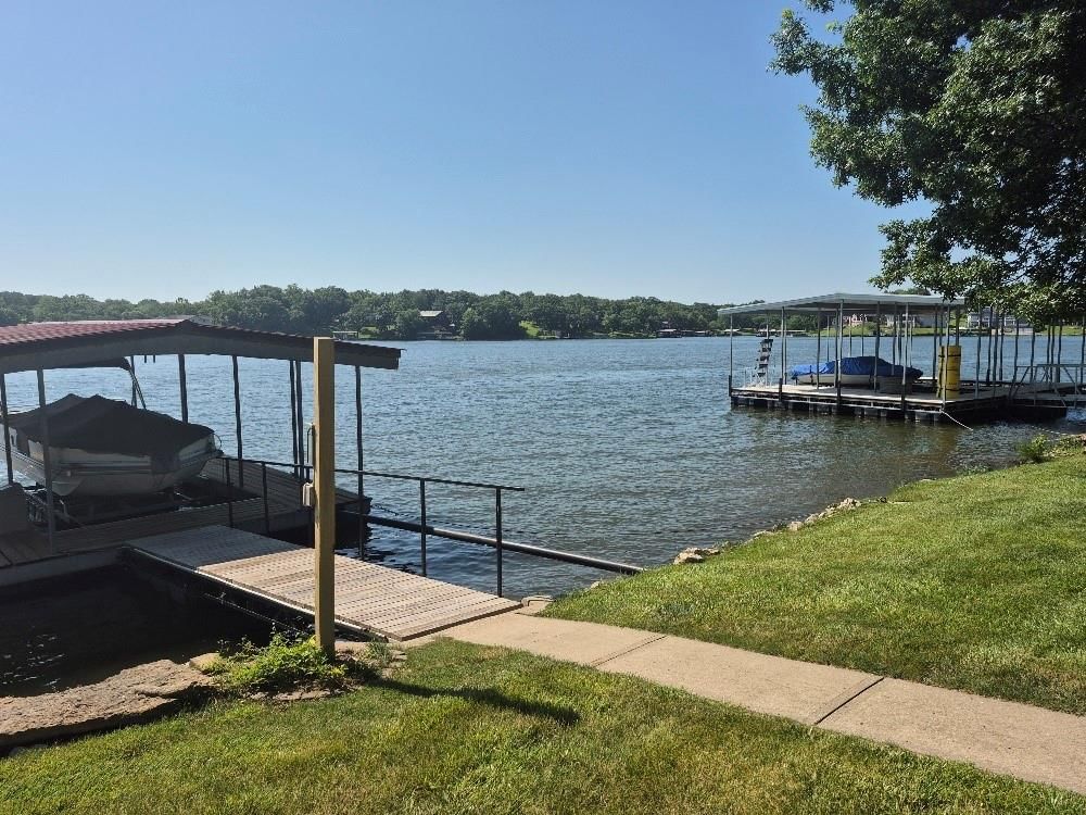1000 Lake Viking Terrace — photo 38