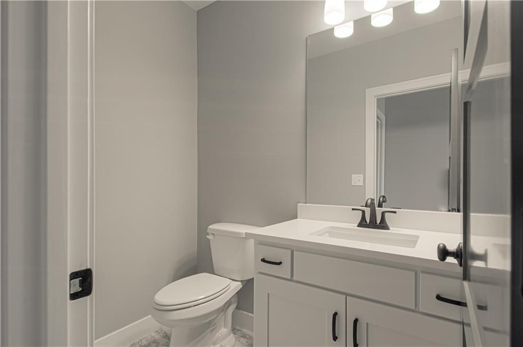 Photo 41 of 45 - 2318 Larkspur Lane