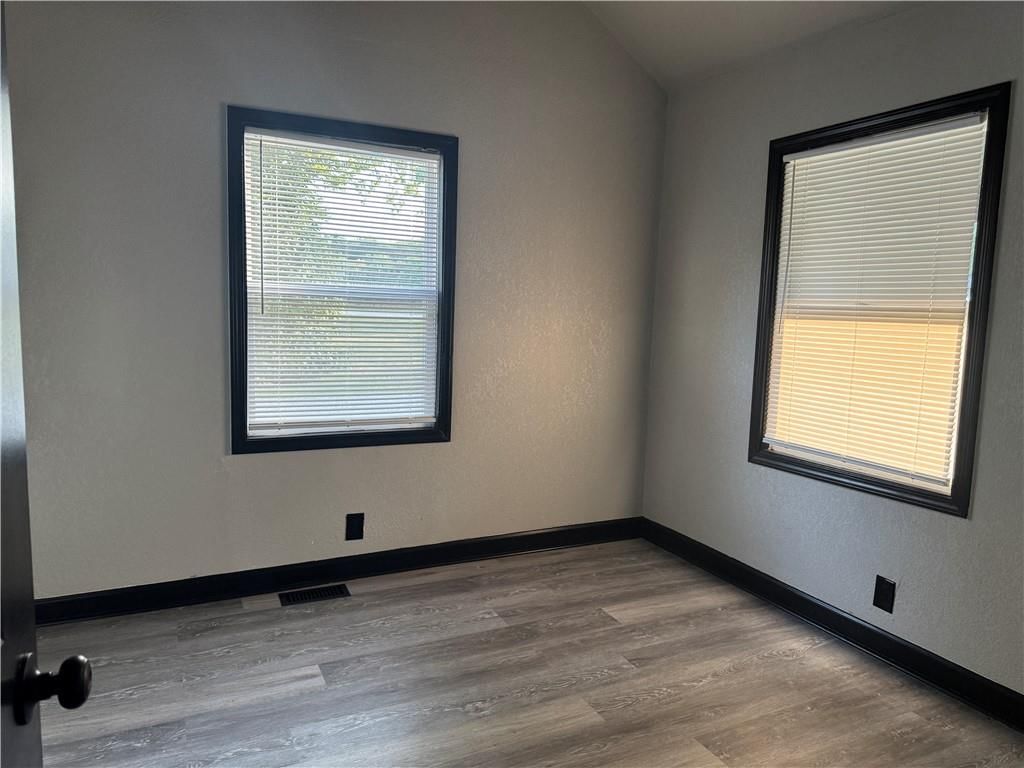 10415 Raytown Road — photo 26