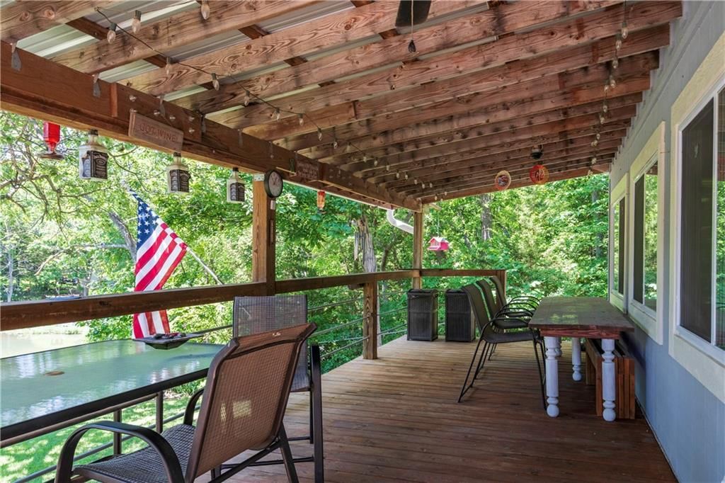 197 SW Lakeside Drive — photo 5