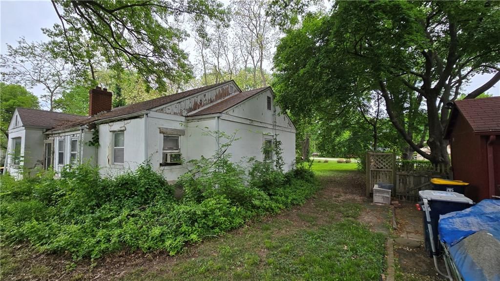 8107 Blue Ridge Boulevard — photo 4