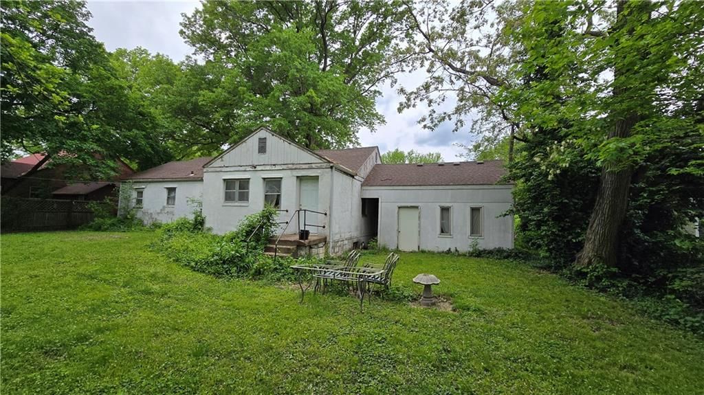 8107 Blue Ridge Boulevard — photo 7