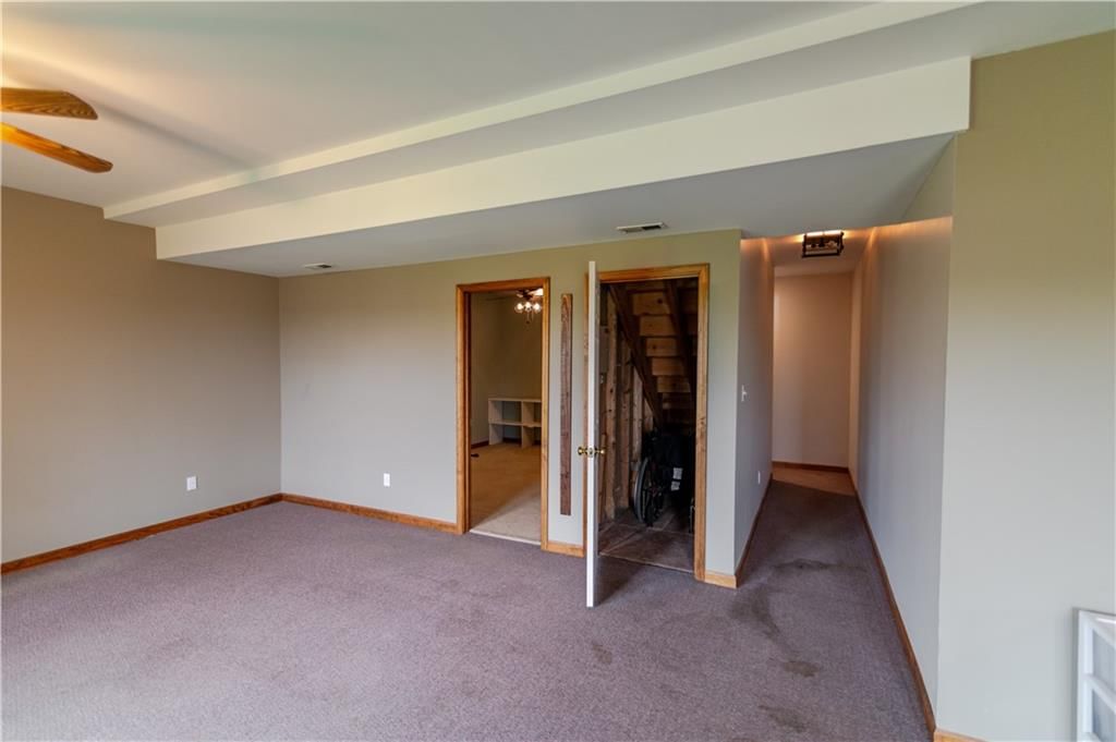 1502 Brookdale Drive — photo 52