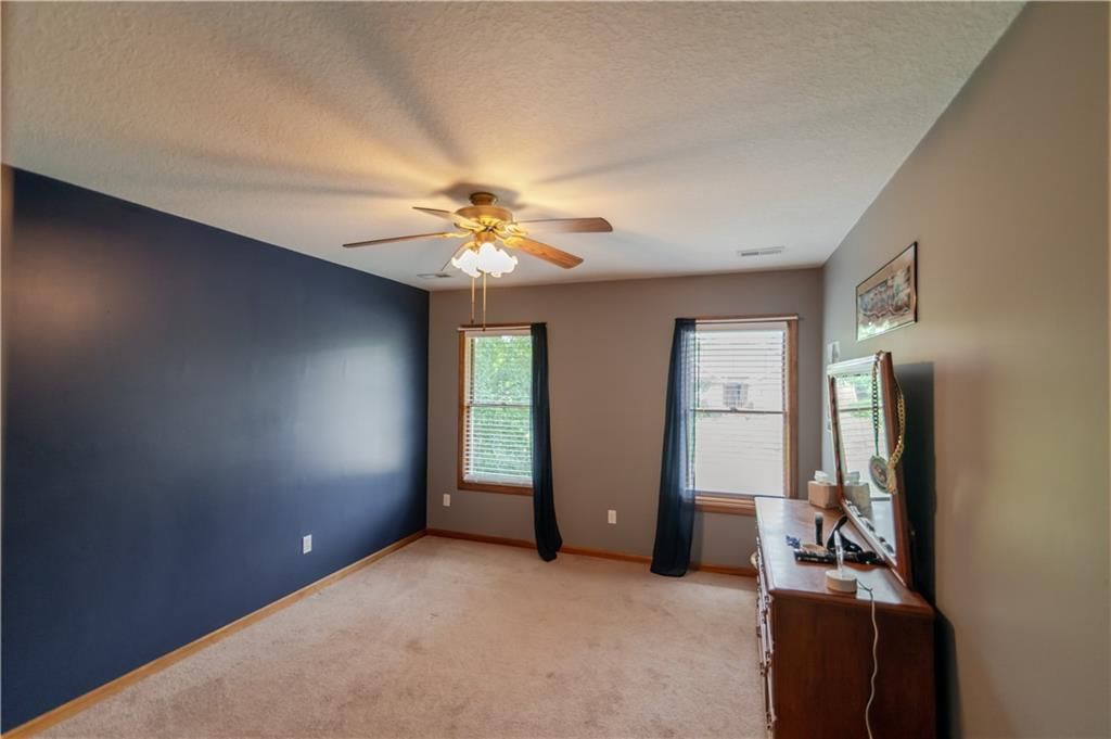 1502 Brookdale Drive — photo 57
