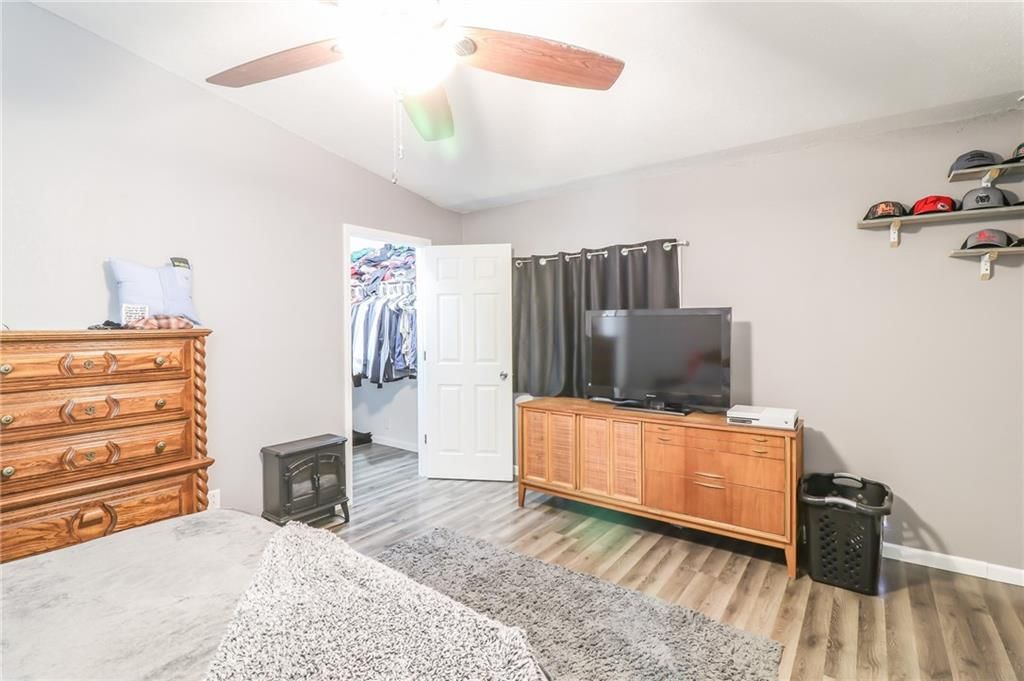 516 W 7th Street — photo 10