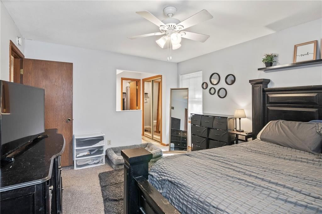 11579 Earnshaw Street — photo 17