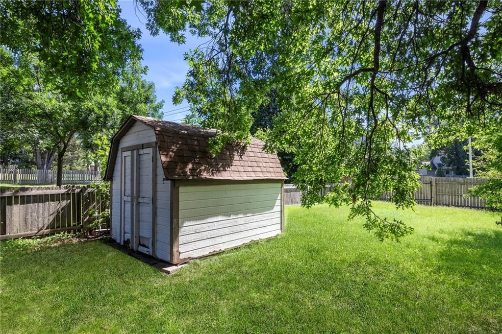 11579 Earnshaw Street — photo 31