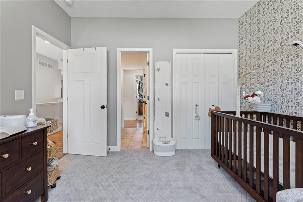 615 N Monterey Way — photo 28
