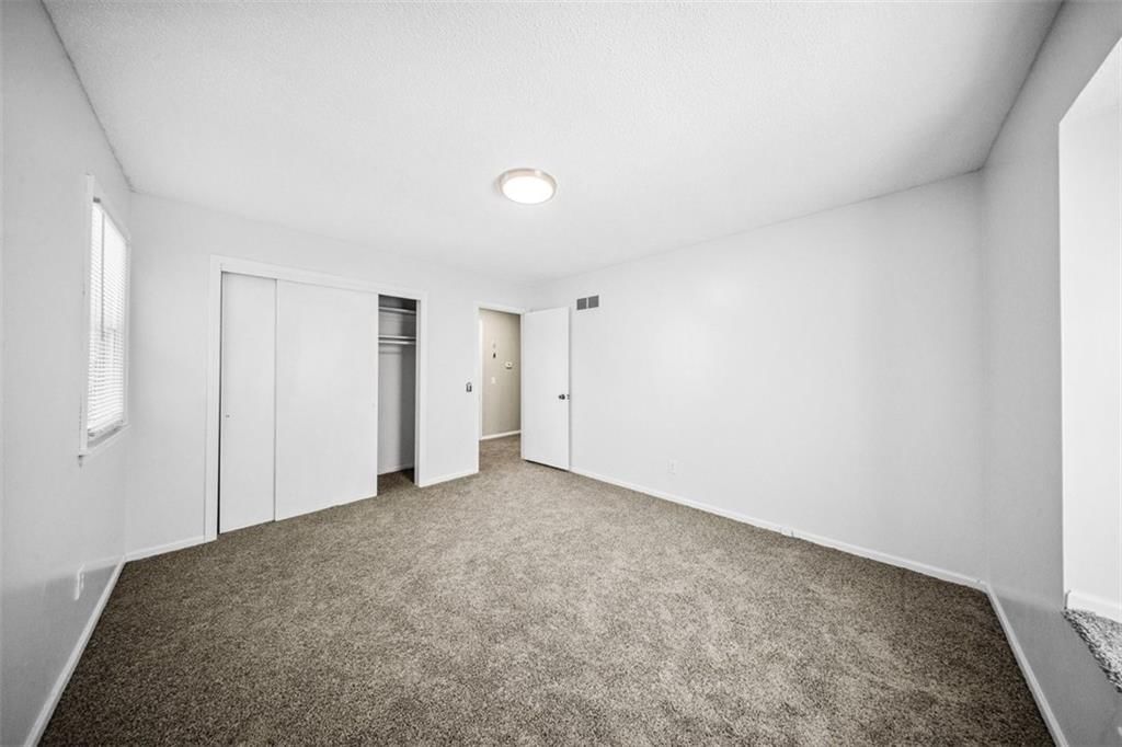 1116 N Walker Lane — photo 30