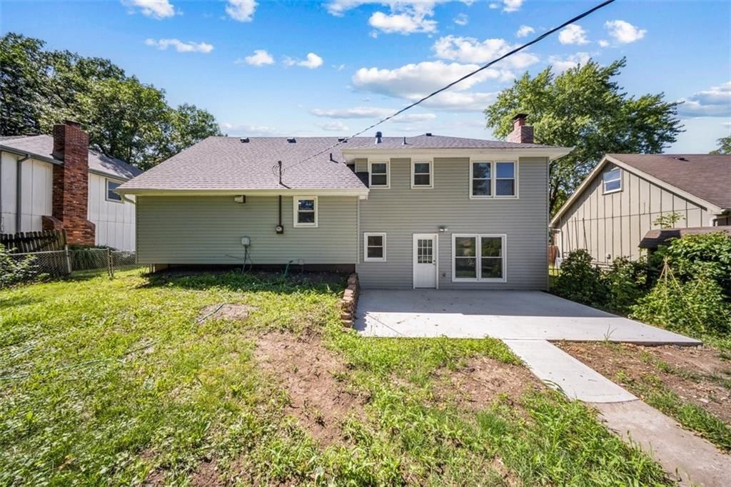 1116 N Walker Lane — photo 36