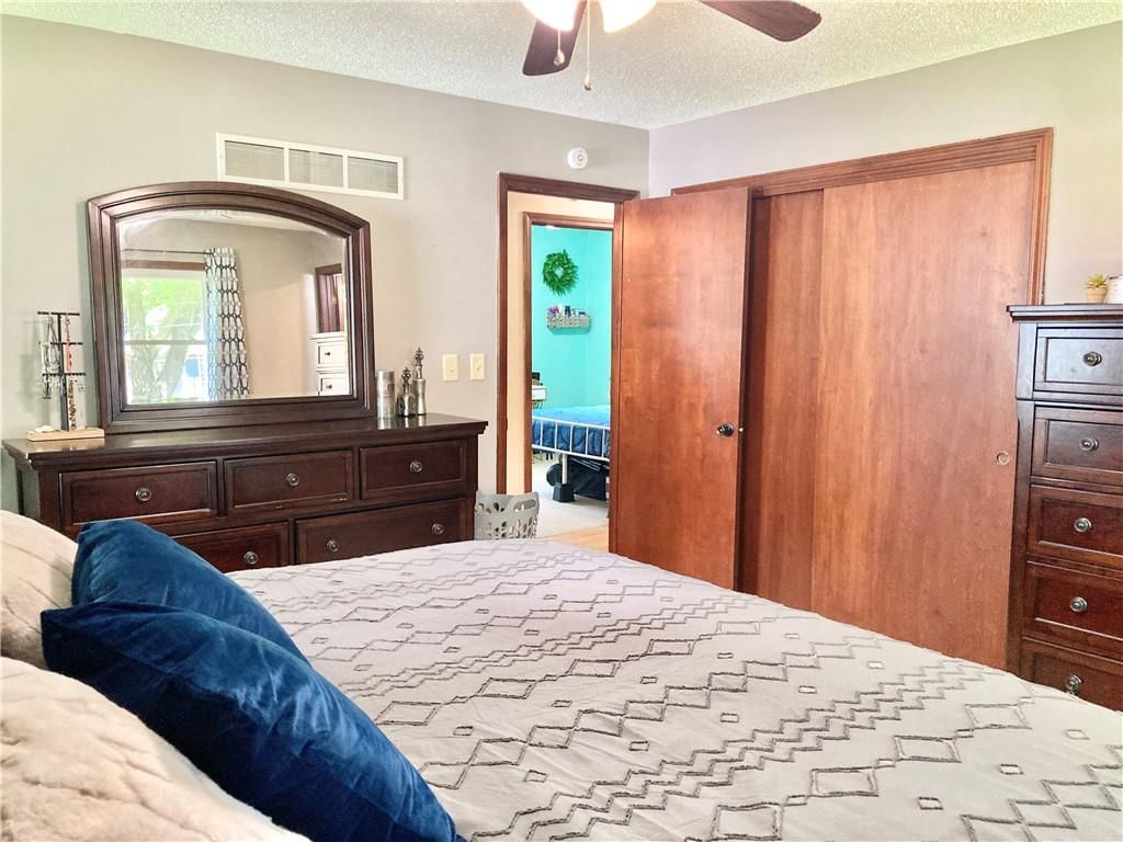 315 Spruce Street — photo 35