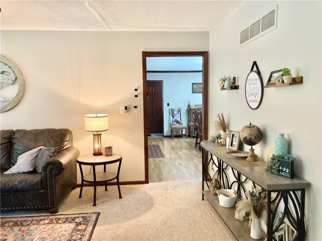 315 Spruce Street — photo 9
