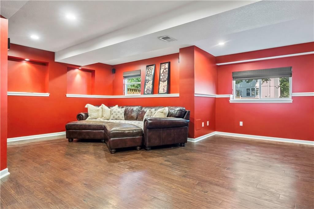 15868 W 157th Terrace — photo 39