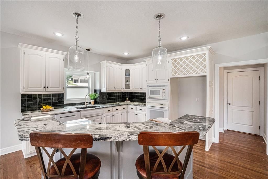 5713 NE Sapphire Court — photo 13