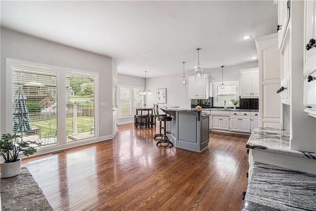 5713 NE Sapphire Court — photo 15