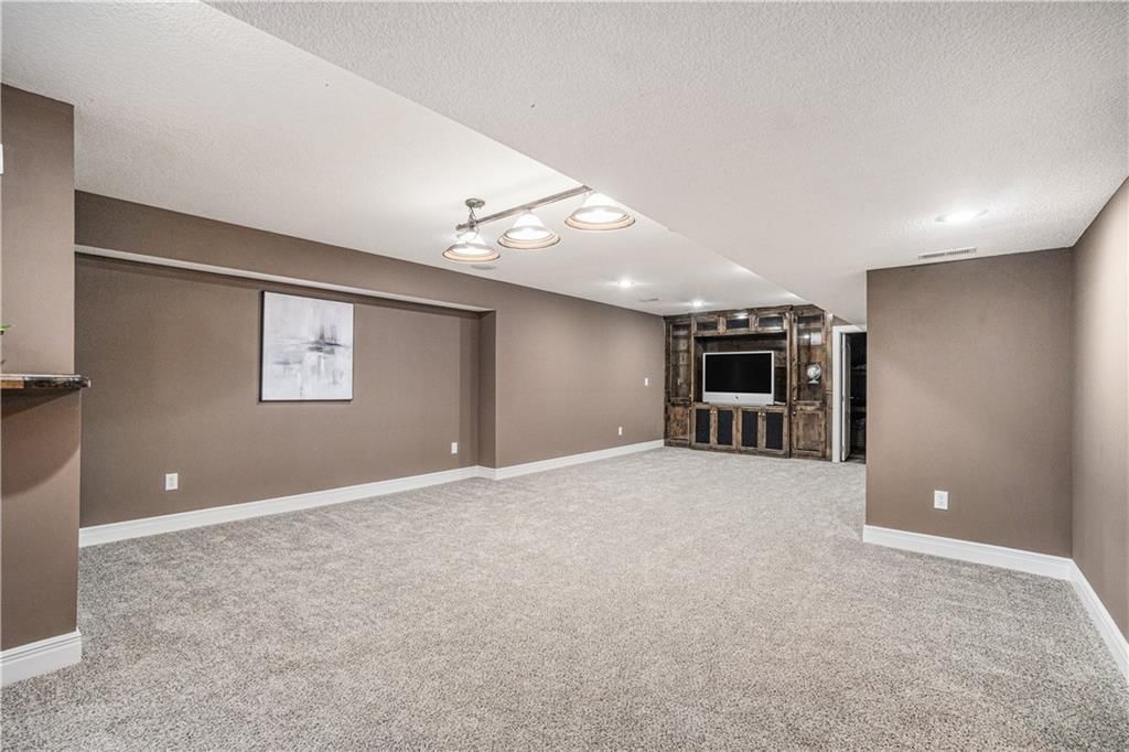 5713 NE Sapphire Court — photo 33