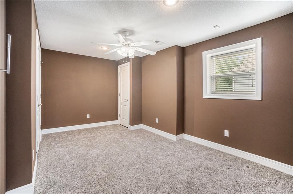 5713 NE Sapphire Court — photo 38