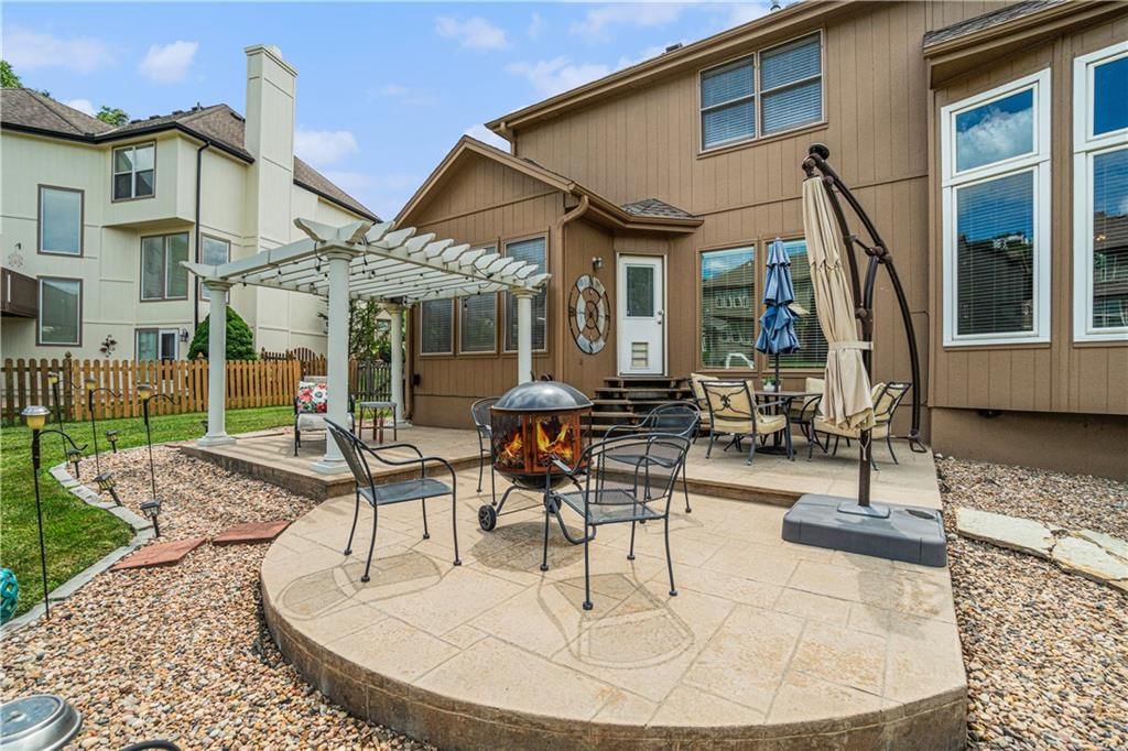 5713 NE Sapphire Court — photo 41
