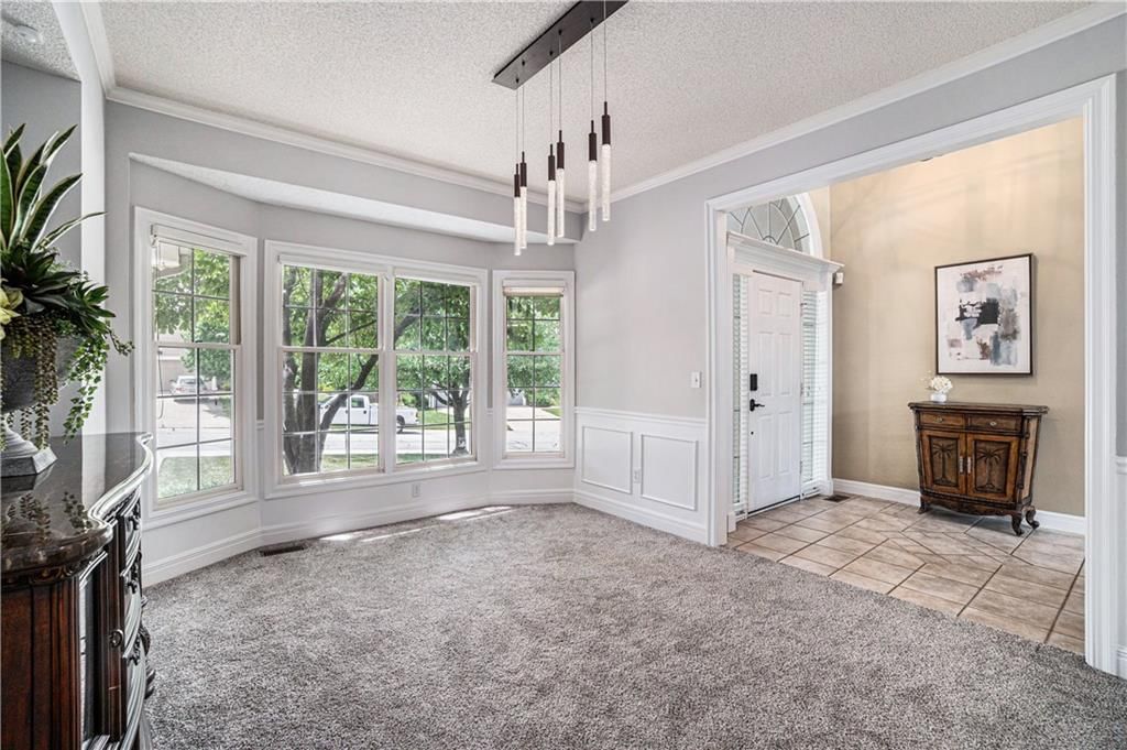 5713 NE Sapphire Court — photo 8