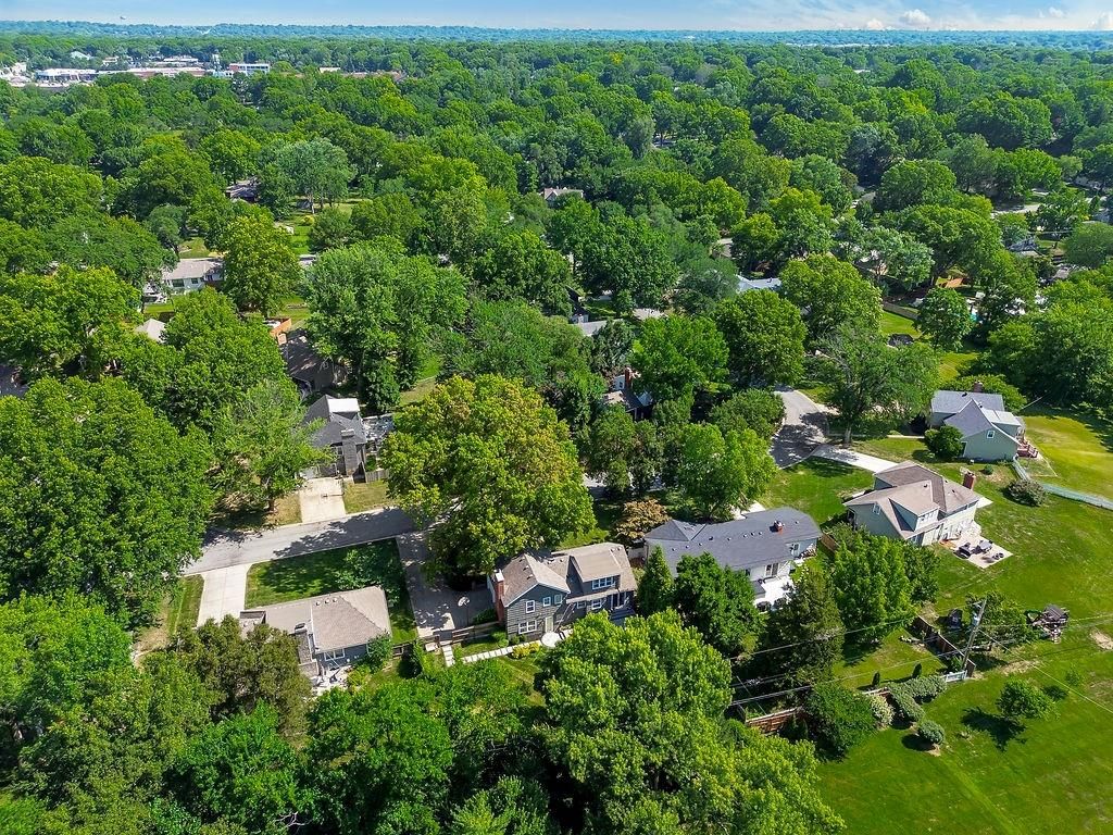 3611 W 99th Street — photo 39