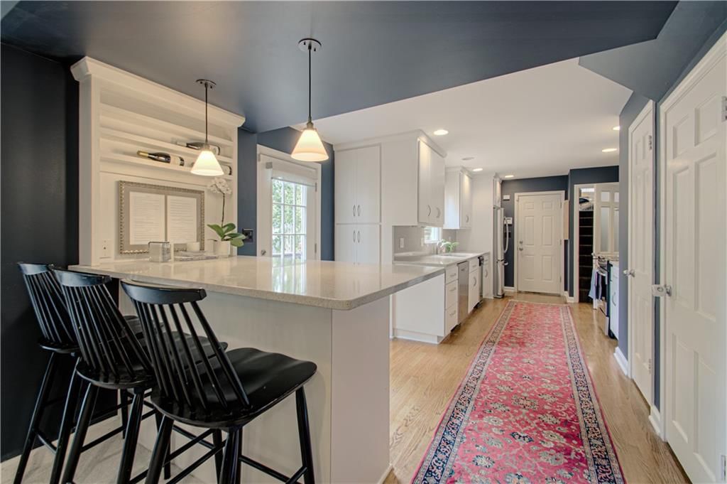1204 W 70th Street — photo 14