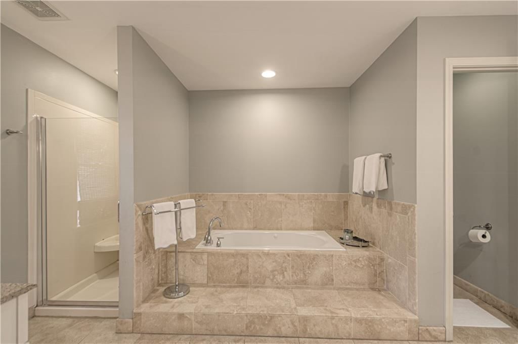 1204 W 70th Street — photo 24