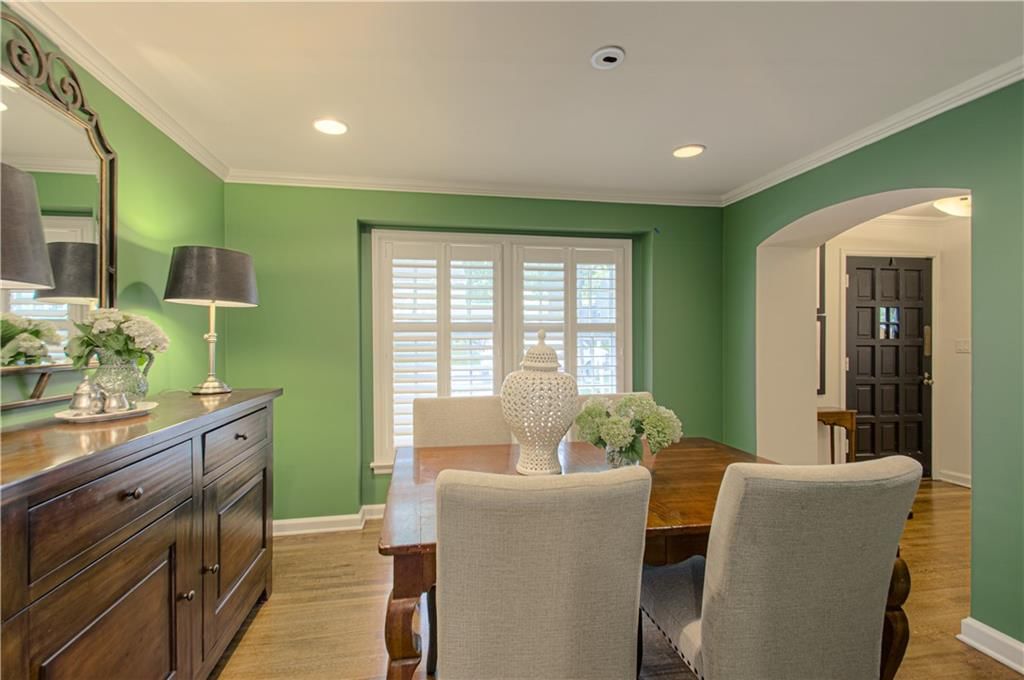 1204 W 70th Street — photo 7