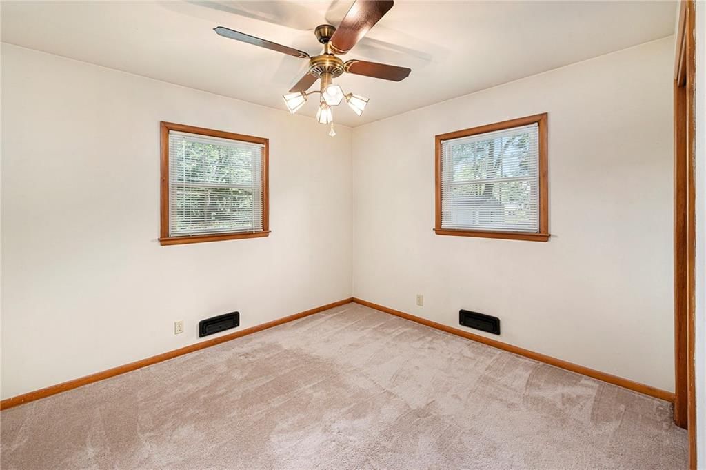 8201 W 89th Street — photo 11