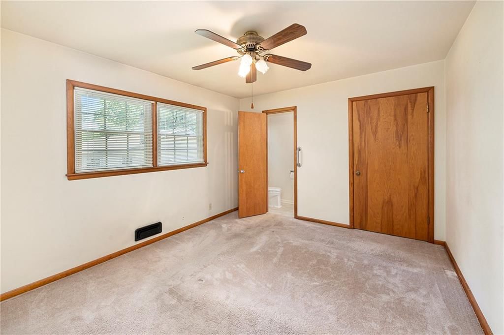 8201 W 89th Street — photo 12