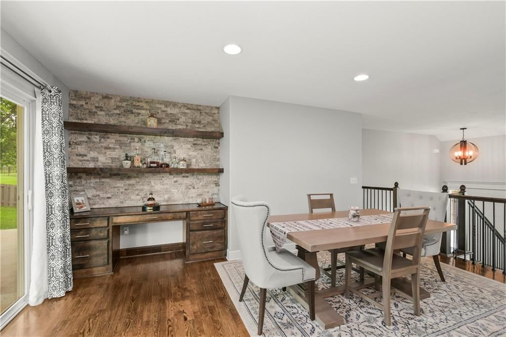 916 SE Forest Ridge Court — photo 14
