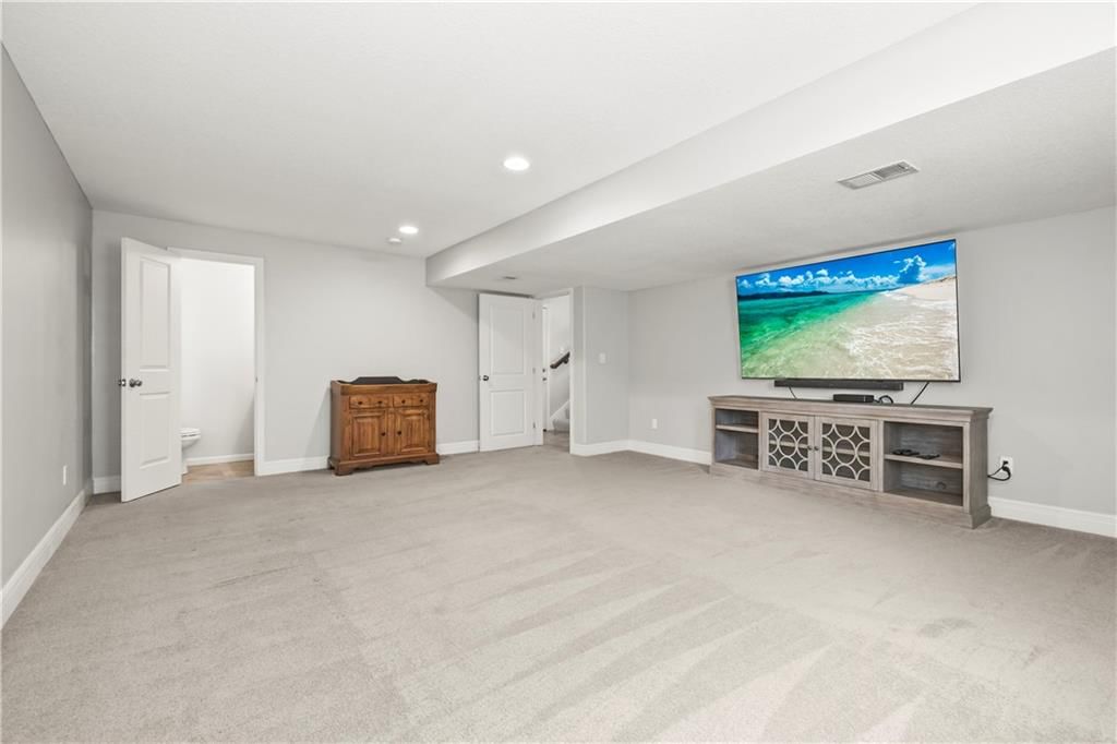 916 SE Forest Ridge Court — photo 25