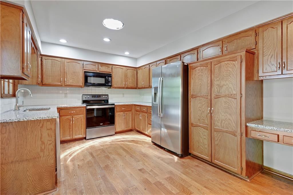 12303 W 105 Terrace — photo 12