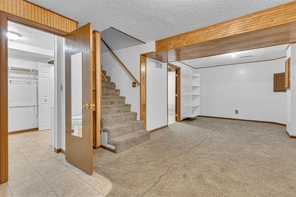 304 Elm Street — photo 25