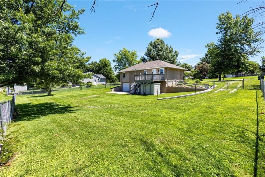 304 Elm Street — photo 33