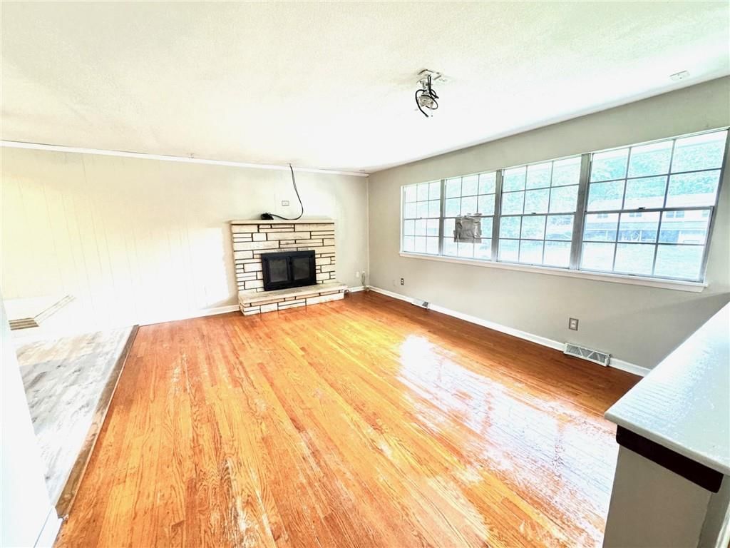 1012 NW A Street — photo 7