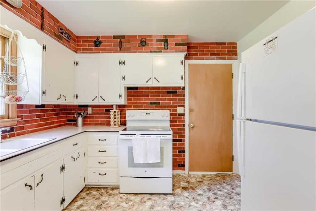 8617 E 52nd Street — photo 13