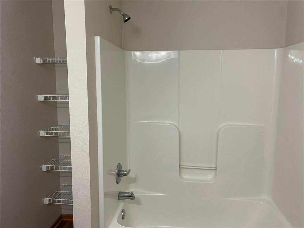 1528 Champion Drive — photo 13