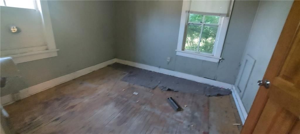 214 S Ridgeview Road — photo 13