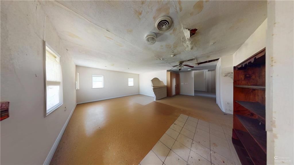 420 N Washington Street — photo 16
