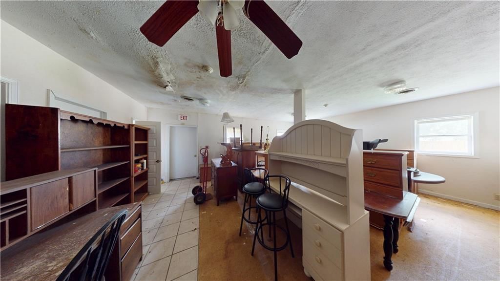 420 N Washington Street — photo 17