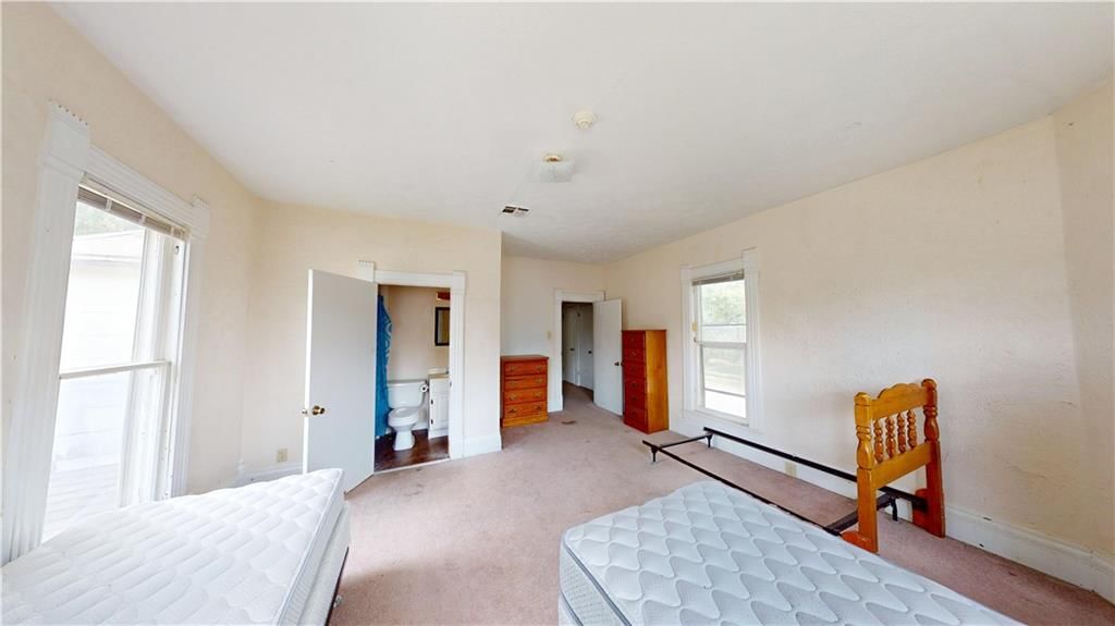 420 N Washington Street — photo 23