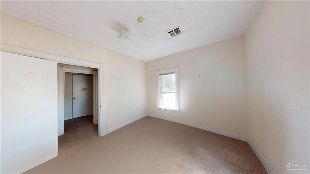 420 N Washington Street — photo 33