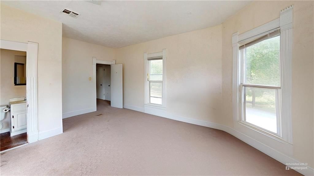 420 N Washington Street — photo 39