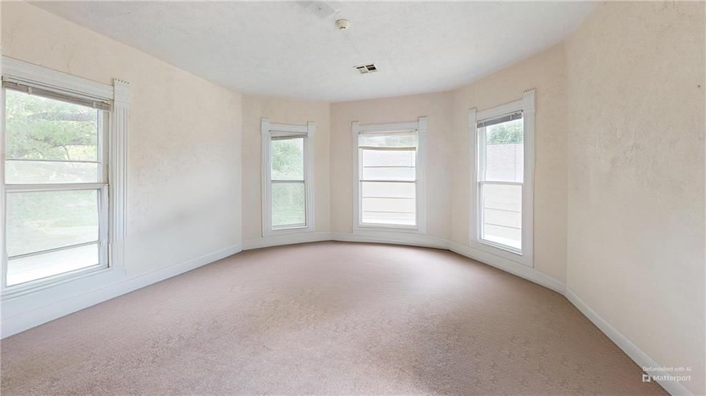 420 N Washington Street — photo 43