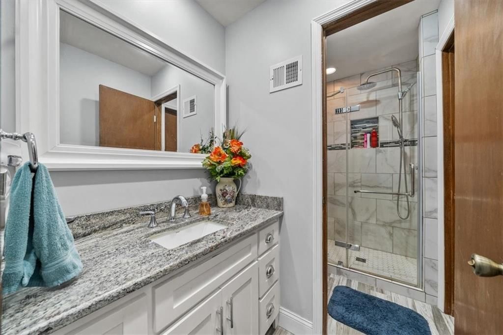 1438 S 25th Street — photo 15