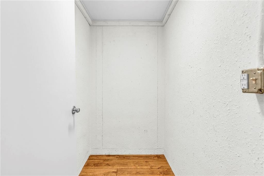 2385 Pleasant Valley Drive — photo 38